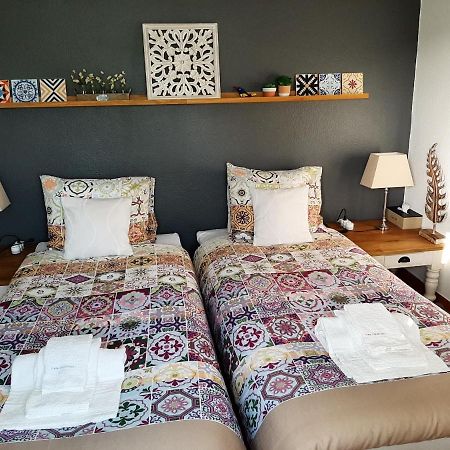 Casa Coloridos Bed & Breakfast โอบิดอส ภายนอก รูปภาพ